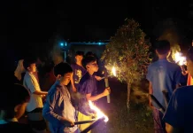 Sambut Idul Adha Warga Keniten Pawai Obor