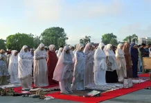 Ribuan Jamaah Padati Alun-alun Cilacap, Pemkab Serukan Solidaritas dan Kepedulian