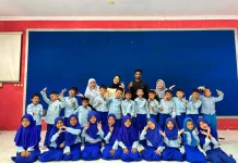 Siswa SD BUMIMU Belajar Bersama Mahasiswa Internasional UMP