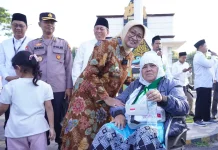 Bupati Kebumen Sambut 176 Jemaah Haji Kloter 11 di Pendopo Kabumian