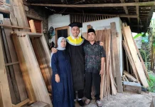 Rifki Romadhan, Anak Tukang Kayu Jadi Wisudawan Terbaik Unsoed