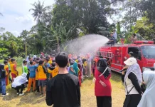Libur Sekolah Jadi Seru, Ratusan Anak di Cilacap Belajar jadi Petugas Damkar