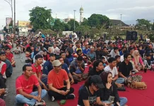Ratusan Warga Padati CFD Alun-Alun Purwokerto, Nobar Piala Dunia 2026 Bersama RRI