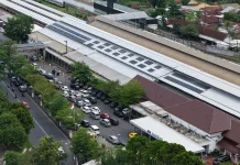 Dukung Pengurangan Emisi Karbon, KAI Daop 5 Implementasi PLTS di Empat Stasiun