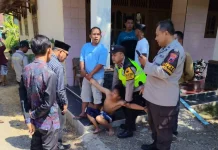 Respon Cepat, Polisi Evakuasi ODGJ Mengamuk di Kejobong
