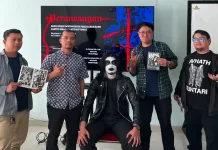 Mahasiswa Telkom University Purwokerto Viral usai Sidang dengan Gaya Black Metal