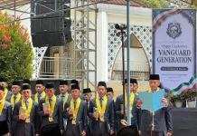 Ponpes Mumtaza Banjarnegara Gelar Wisuda Perdana Alumni