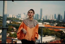 Ria Resty Fauzy Rayakan 40 Tahun Berkarya, Bangkit lewat "Rindu Yang Menyiksa"