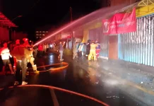 Bengkel Motor di Jalan Tendean Cilacap Terbakar, 10 Armada Damkar Dikerahkan