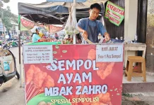 Sempol Mbak Zahro Tebar Kebaikan Lewat Jumat Berkah