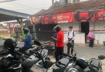 Ular Weling Masuk Kamar Kos di Kalibener, Damkar Lakukan Pencarian