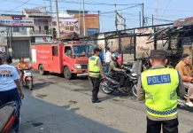 Polri Respons Cepat Tangani Kebakaran Dua Warung di Margasari