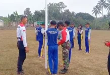 Polsek Bobotsari Latih Paskibra Kecamatan Jelang Upacara Hari Kemerdekaan