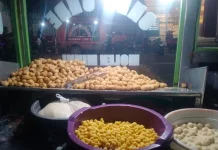 Onde-Onde Mini Jadi Penopang Ekonomi Warga Desa Tangkisan