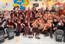 KKN UIN Saizu Edukasi Siswa SDN 1 Karangnangka Pilah Sampah