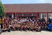 KKN Unugha Edukasi Siswa SDN Bengbulang 01 Tentang Pentingnya Menabung