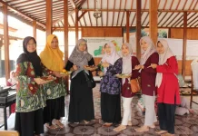 Cegah Anemia, Ibu-ibu PKK Kalisalak Belajar Olah Pangan Bergizi