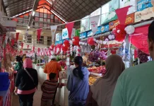 Ornamen Kemerdekaan Warnai Pasar Manis Purwokerto