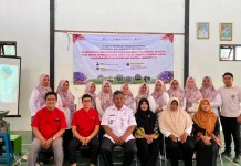 Tel-U Purwokerto Serahkan Alat Pengolah Bunga Telang ke Kelompok Wanita Tani Meles
