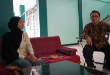Wakil Rektor III UIN Saizu Pastikan Kondisi Korban Insiden Flying Fox Membaik