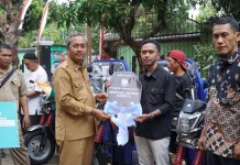 Pemkab Purbalingga Salurkan Kendaraan Listrik untuk Pengelola Sampah