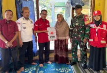 PMI Kabupaten Tegal Salurkan Tali Asih untuk Keluarga Korban Musibah Kebakaran