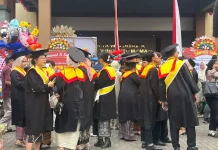 Wisudawan Unsoed Ceritakan Perjuangan Menyelesaikan Pendidikan