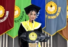 Kuliah Sambil Bekerja, Norika Lulus Jadi Wisudawan Terbaik Unsoed
