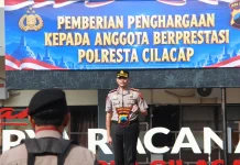 Personel Berprestasi Diganjar Penghargaan, Kapolresta Tekankan Disiplin