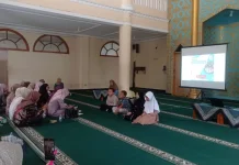 Orang Tua Siswa di SDIT Permata Hati Belajar Jadi Pengajar