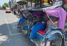 Eksistensi Becak Tradisional di Era Digital