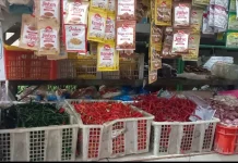 Harga Cabai Melonjak, Pedagang dan Pembeli Keluhkan Dampaknya