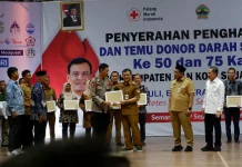29 Pendonor Darah Asal Kabupaten Tegal Mendapat Penghargaan dari Gubernur Jateng