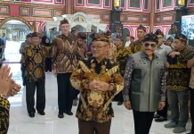 Guru Sejarah dan Bahasa Jawa MGMP Jateng Kunjungi Kraton Majapahit Jakarta