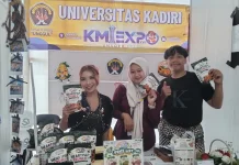 Mahasiswa Universitas Kadiri Inovasikan Pepaya Menjadi Keripik