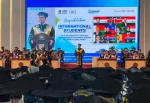12 Mahasiswa Internasional Selesaikan Studi di UMP