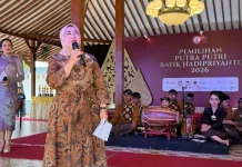 Siti Mukaromah Dorong Batik Banyumasan Mendunia