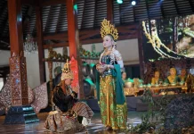 Dosen UIN Saizu Pentaskan Legenda Nyi Rantan Sari di TMII, Angkat Pesan Ekoteologi