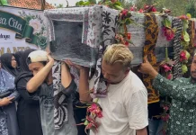 Jenazah Korban KM Virgo Transport 8 Tiba di Banyumas, Dimakamkan di Sawangan Wetan