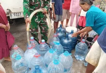 Warga Kendayakan Manfaatkan Bantuan Air Bersih PMI Kabupaten Tegal