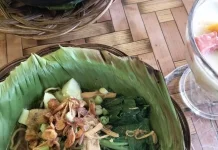 Mie Ayam Cowek Kebumen, Sajian Unik Bernuansa Tradisional