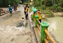 Tiga Pilar Kecamatan Kedungbanteng Gelar Aksi Bersih Sungai