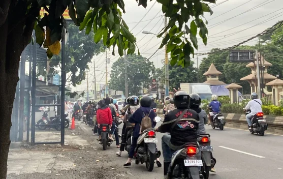 Keselamatan Tetap Jadi Prioritas dalam Tradisi Berbagi Takjil