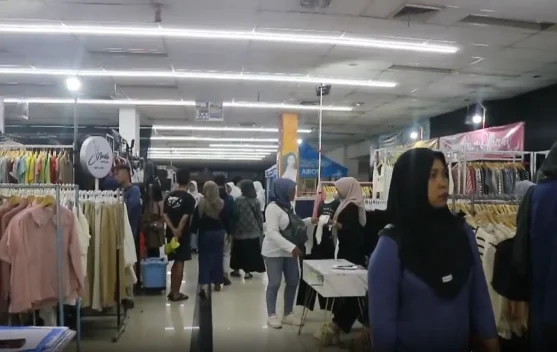 Bazar Pakaian BTM Back To Moro Dongkrak Penjualan Pedagang