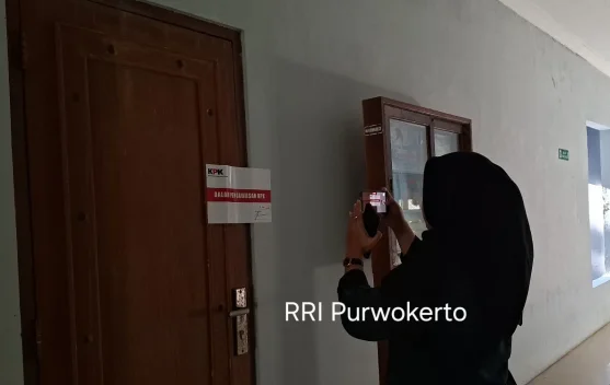 KPK OTT di Cilacap, Ruang Sekda Disegel