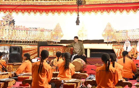 Wayang Kulit Semalam Suntuk Warnai Ruwat Bumi Purbalingga