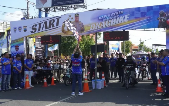 Ratusan Pembalap Beradu Cepat dalam Drag Bike Kapolresta Cilacap Cup 2026