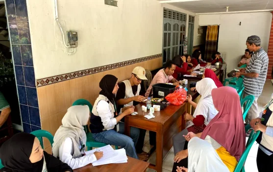 Puluhan Lansia Ikuti Cek Kesehatan Gratis UIN Saizu