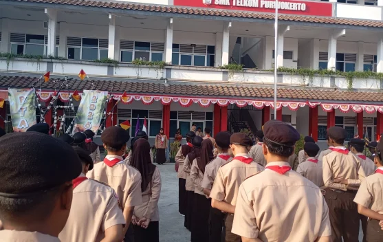 Semangat Pramuka Membara di SMK Telkom Purwokerto