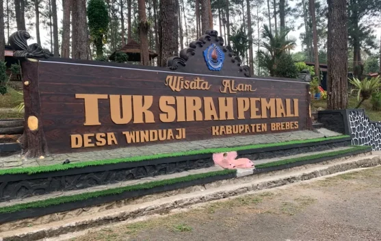 Tuk Sirah Pemali Jaga Kelestarian Alam, Dongkrak Ekonomi Warga